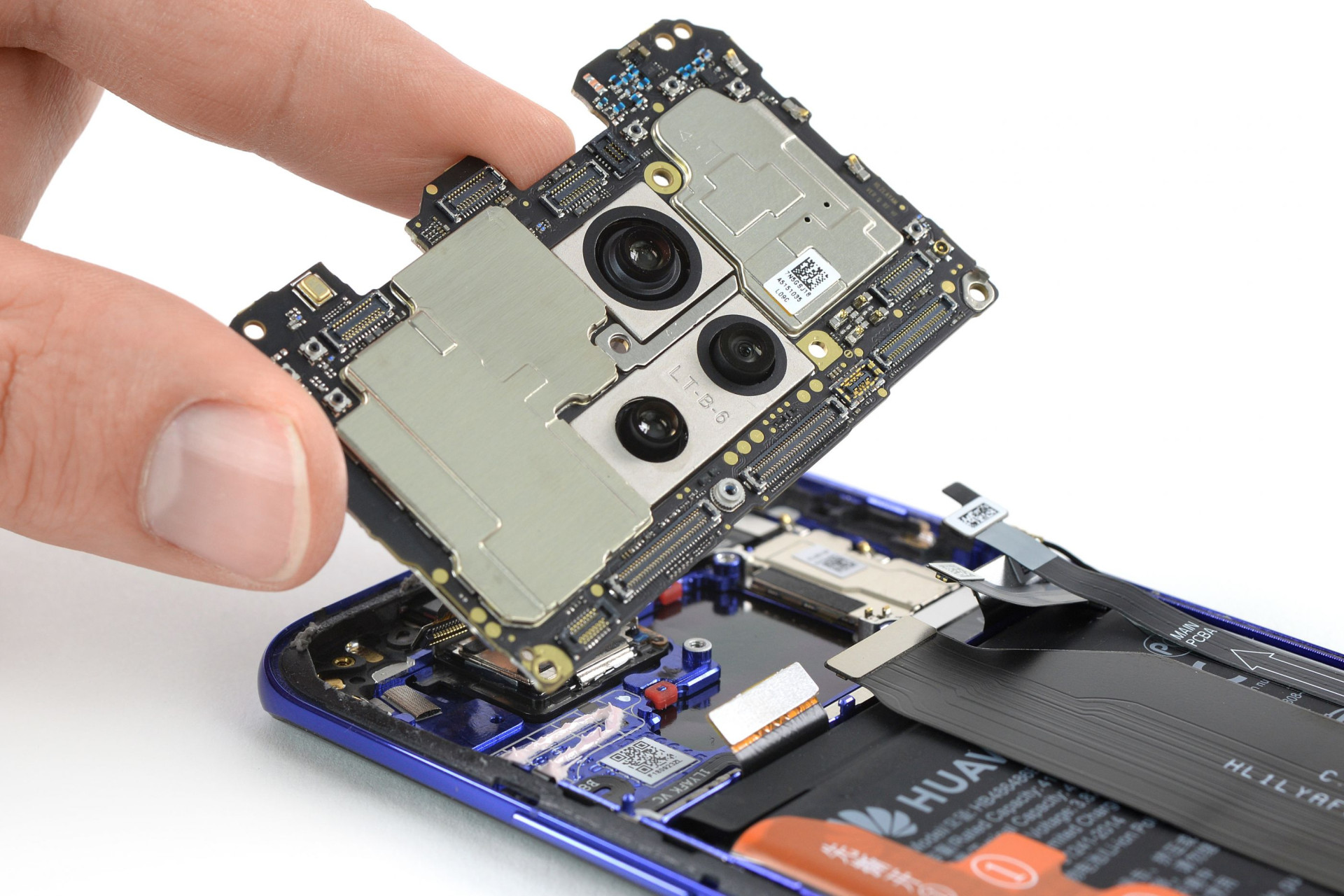 Por dentro do Huawei Mate 20 Pro. Espreite o interior