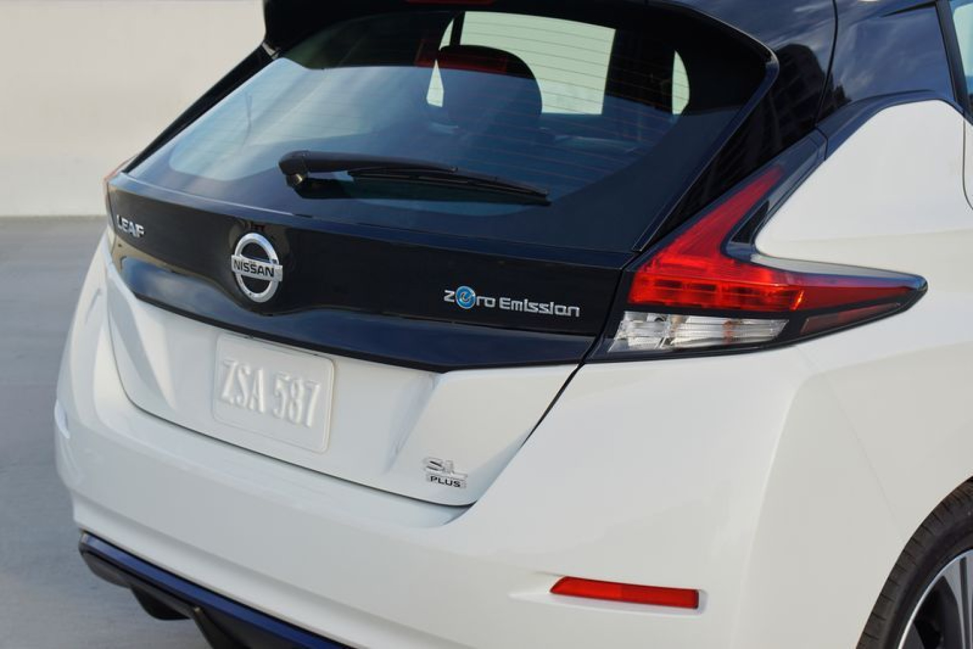 O novo Nissan Leaf dá-lhe mais de 300km de autonomia