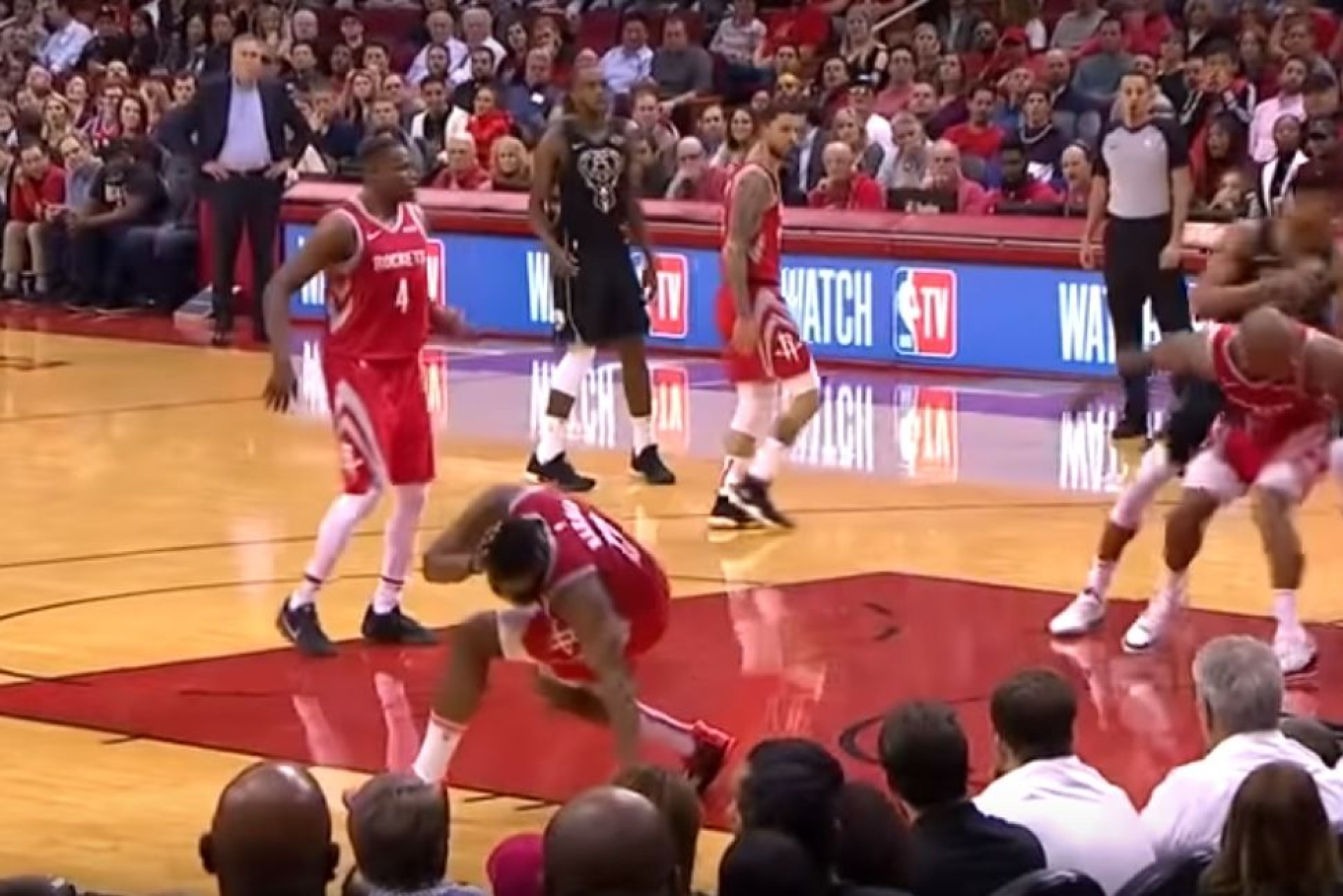 Antetokounmpo vs. Harden: Uma bolada que ficará na história da NBA