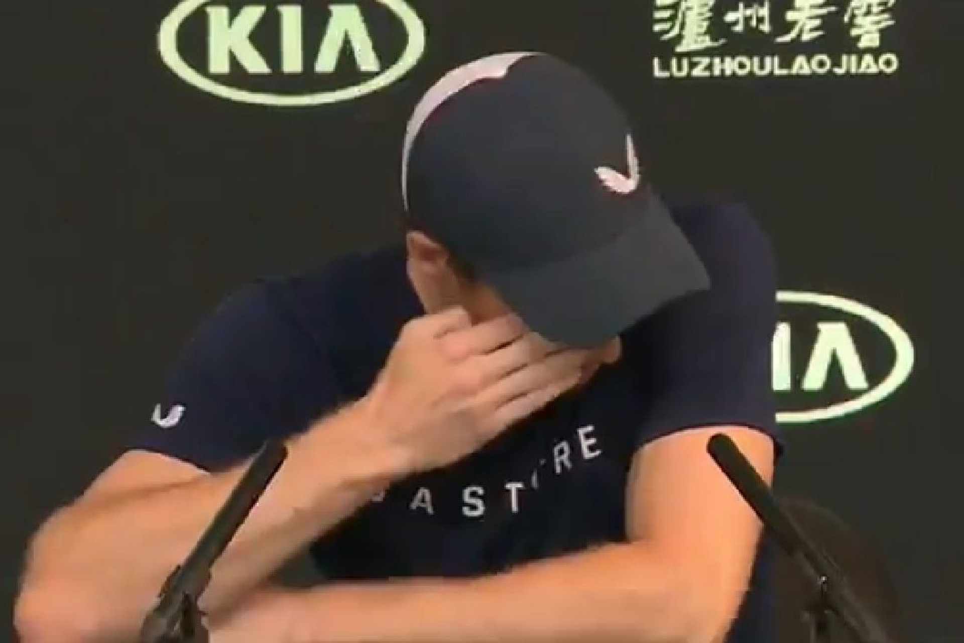 As lágrimas de Andy Murray no momento da despedida