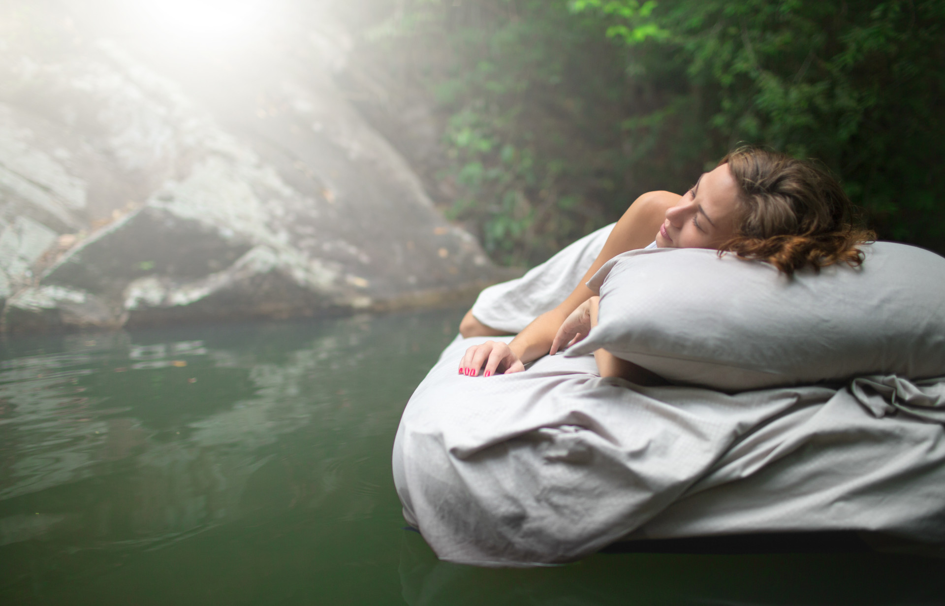 Sofre de insónias? Ouça estes sons para dormir melhor