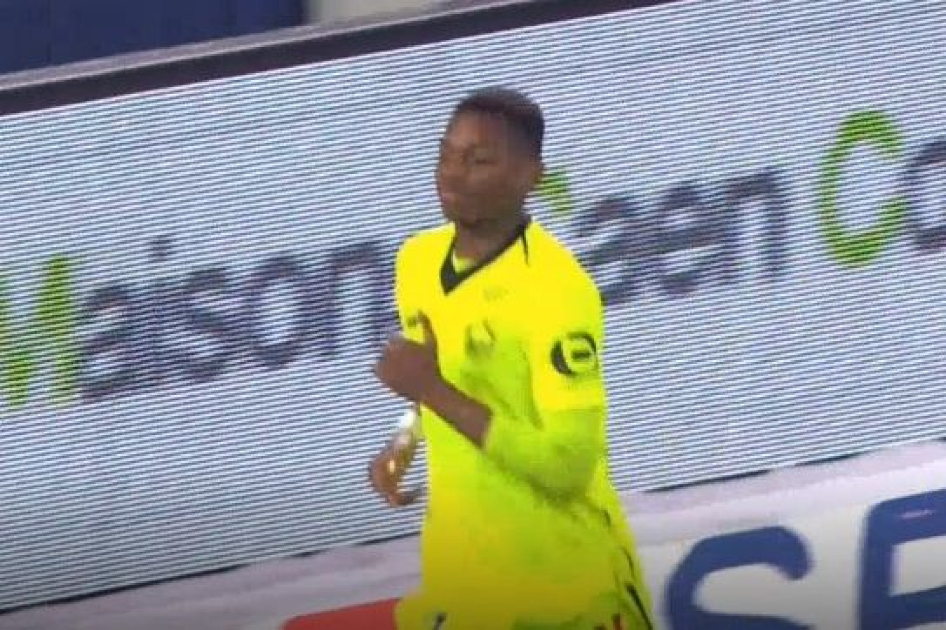O golo de Rafael Leão na visita do Lille ao terreno do Caen