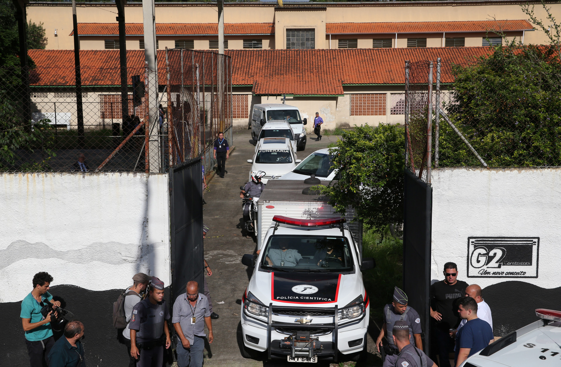 As imagens após o massacre que deixou o Brasil (novamente) de luto