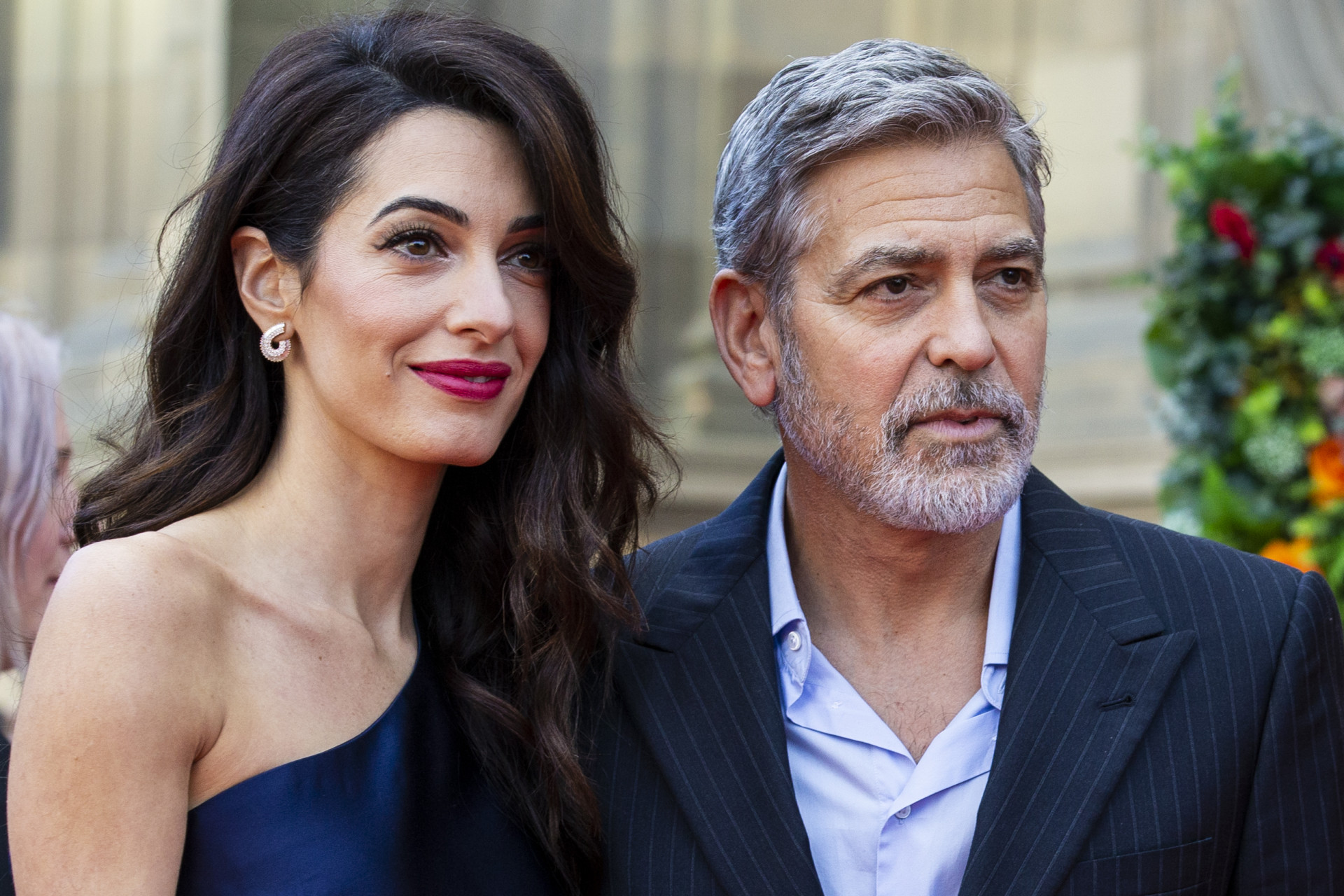 Este look de Amal Clooney é qualquer coisa (e deixou os fãs rendidos)