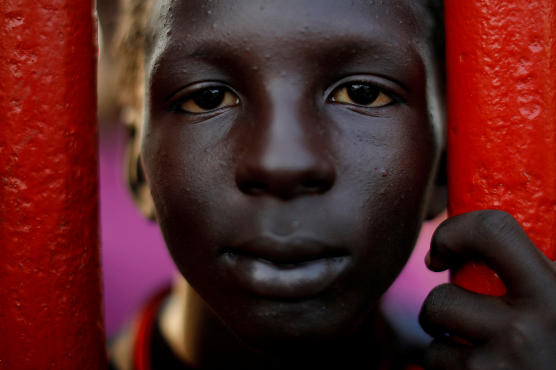 O sorriso e as lágrimas das crianças na travessia migratória rumo aos EUA