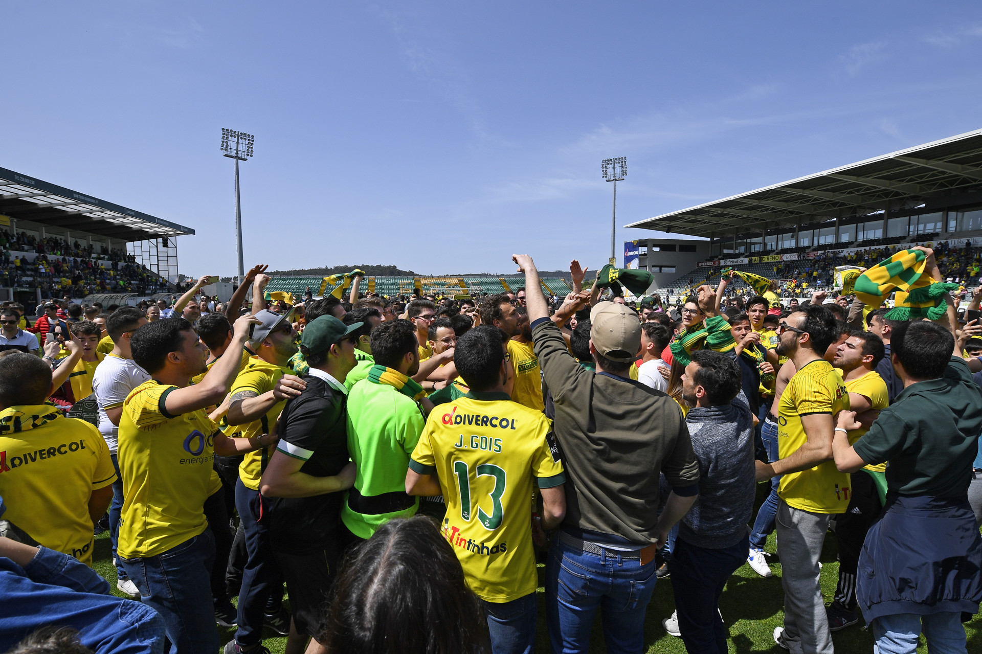 Emoção à flor da pele. Foi assim a festa da subida em Paços de Ferreira