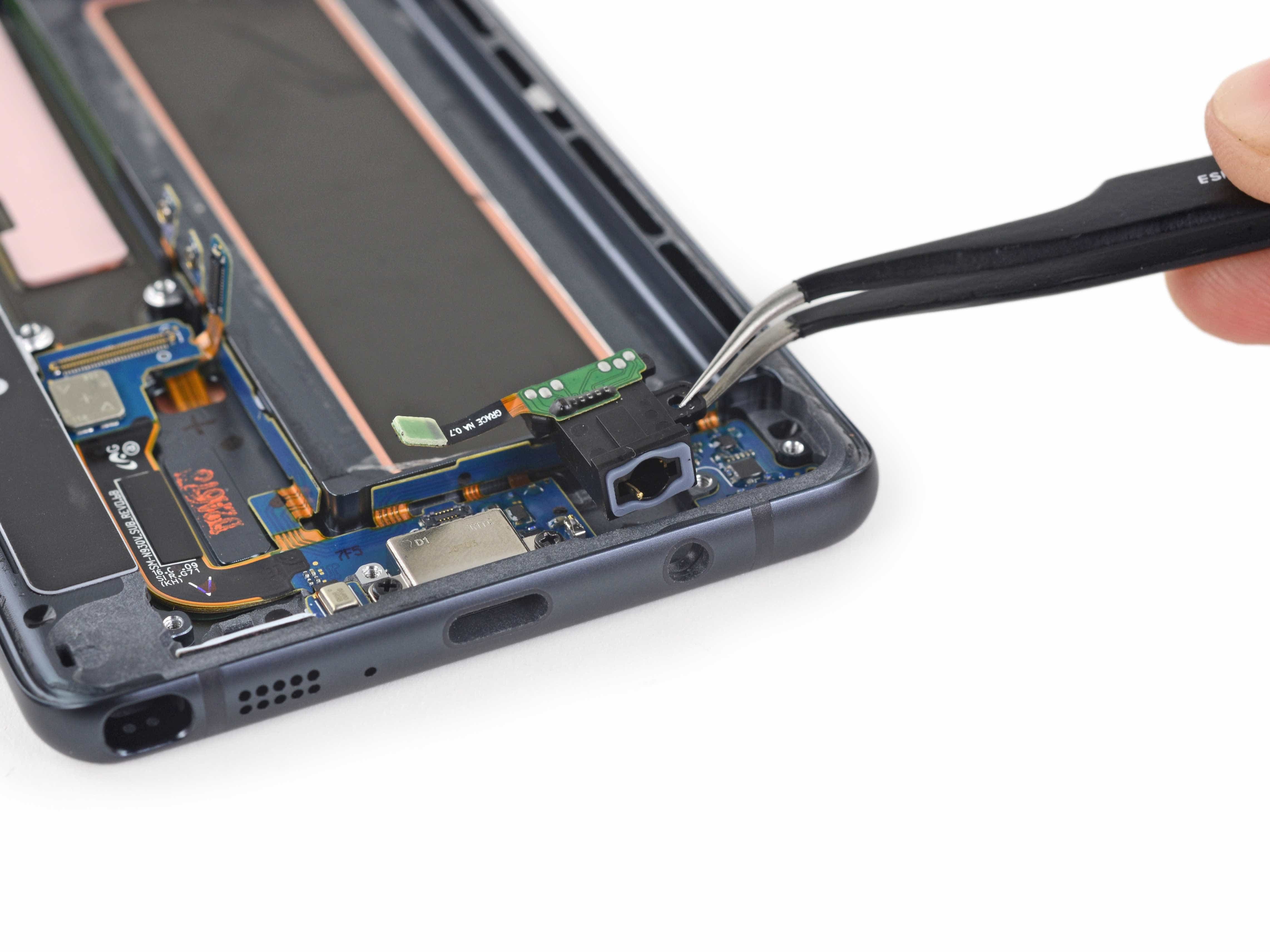 It will not be easy to replace pieces on the  Galaxy Note 7 